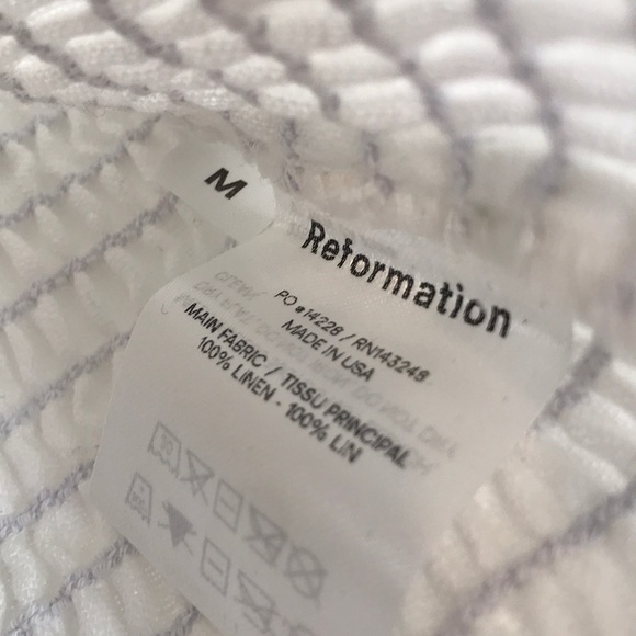 NEW REFORMATION Haven Smocked White Sweetheart Top - Picture 11 of 12